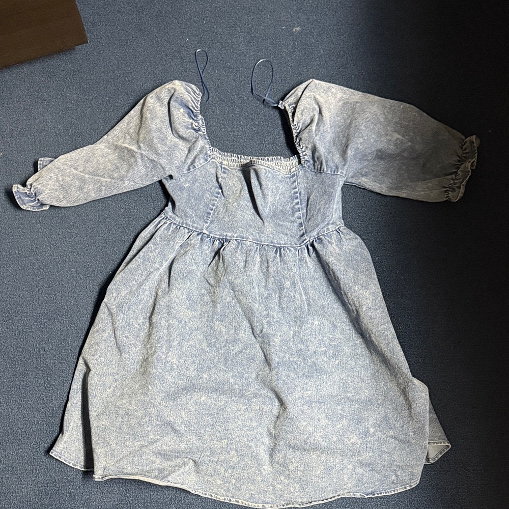Worn once Puff Sleeve Denim Dress in Faded Blue